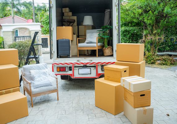 Moving Services vs. DIY Moves: Which Option is Best for You?