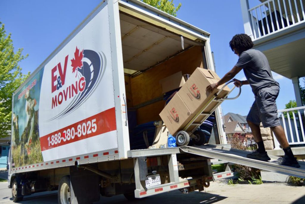 Turn-Moving-Day-into-a-Success-with-E