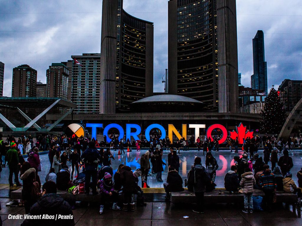 Moving-to-Toronto-Here-Are-the-Top-6-Neighbourhoods-for-Newcomers