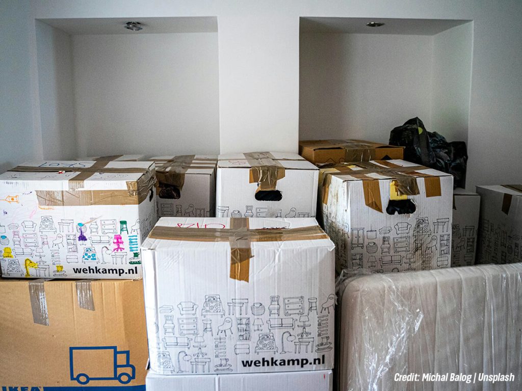 Want-to-Protect-Your-Stuff-10-Essential-Tips-for-Packing-Fragile-Objects